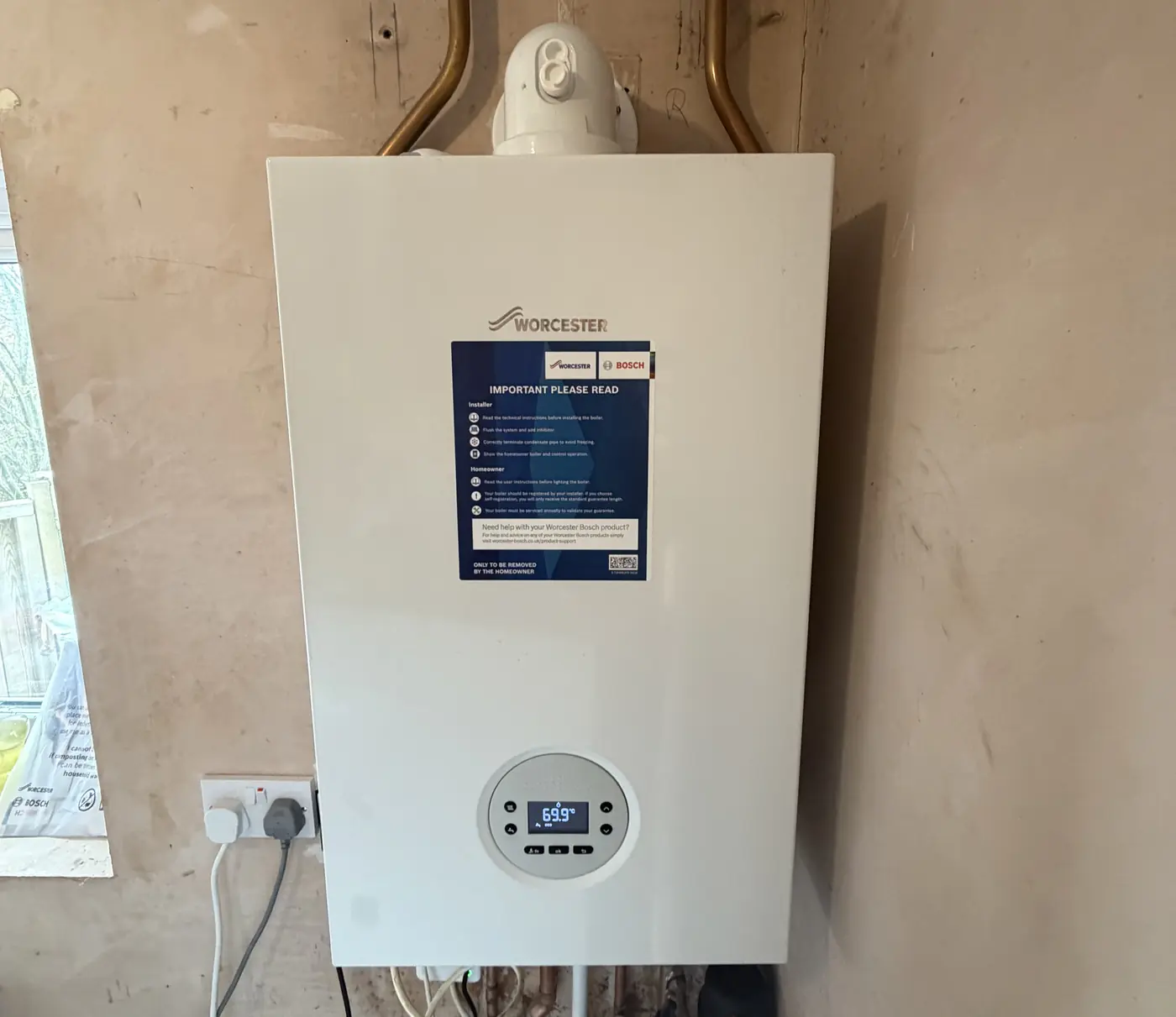 Worcester Bosch boiler installation by heating engineer in Porthcawl